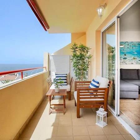 Blue Garden - Cozy With Atlantic Views דירה