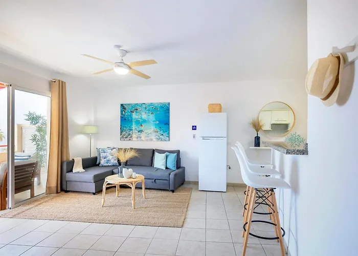 Blue Garden - Cozy With Atlantic Views *